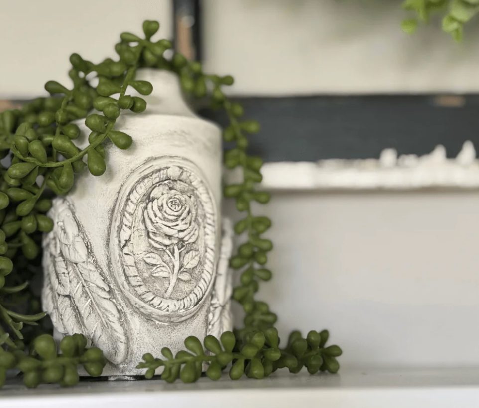 Heraldry 6x10 IOD Mould by Iron Orchid Designs