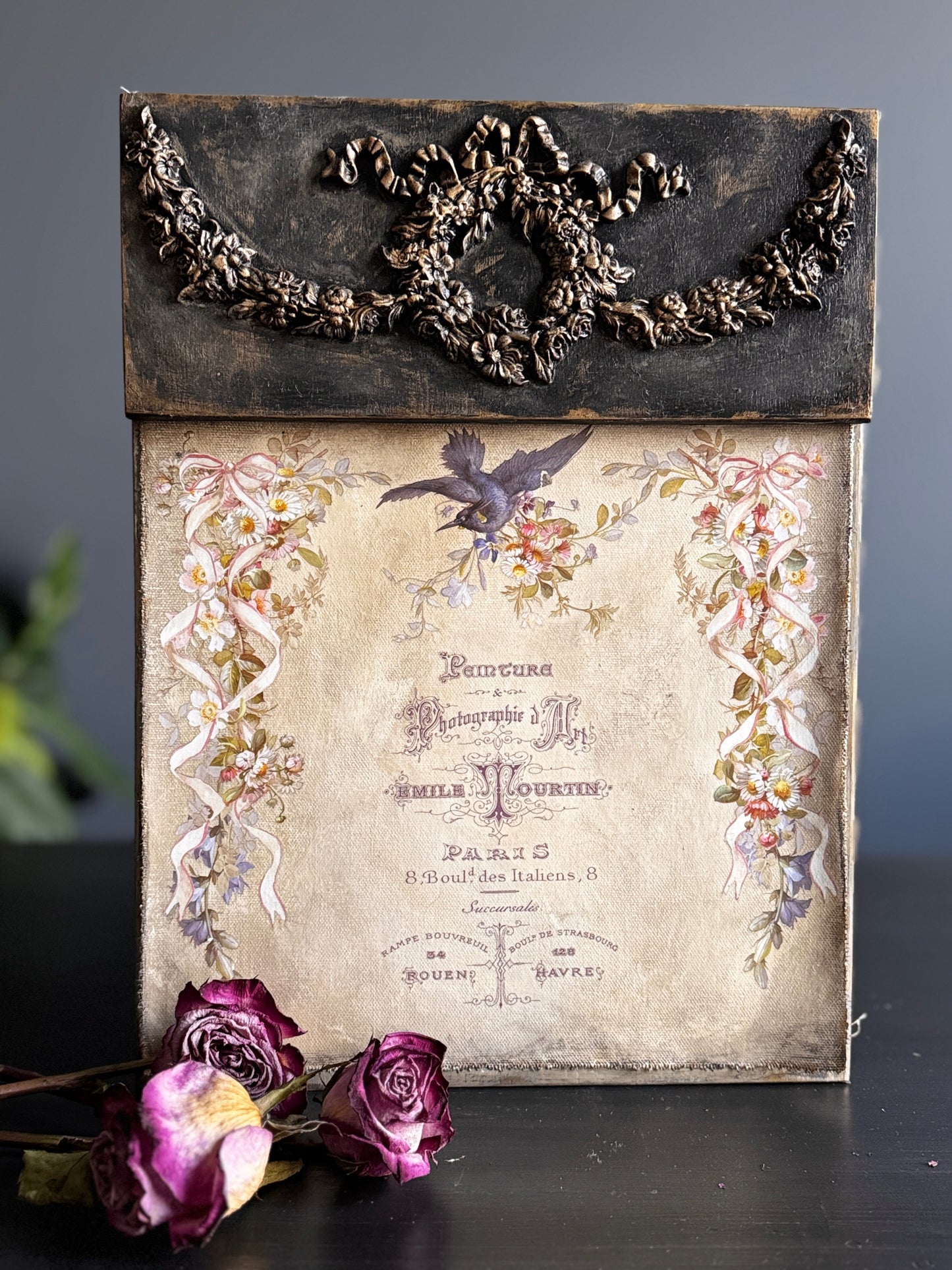 Wreath & Swags 6x10 IOD Mould by Iron Orchid Designs