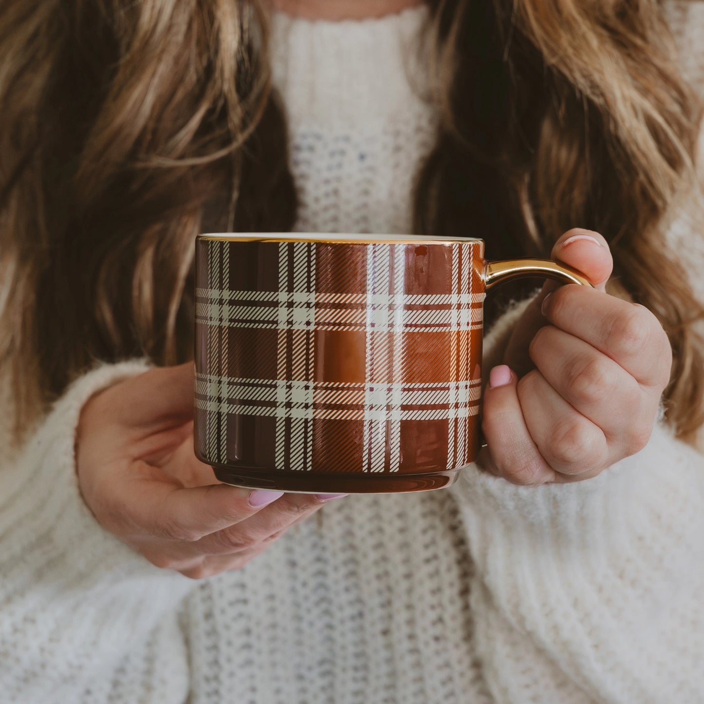 Brown Plaid Coffee Mug w/ Gold Handle 14 oz