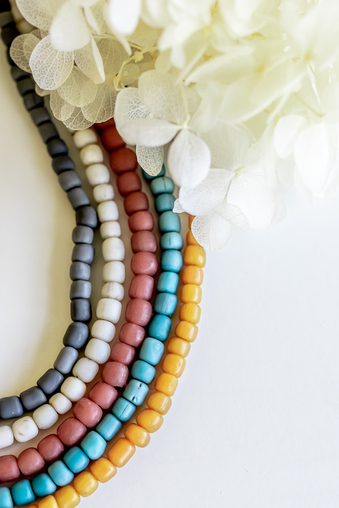 Be the Light Necklace - Grey