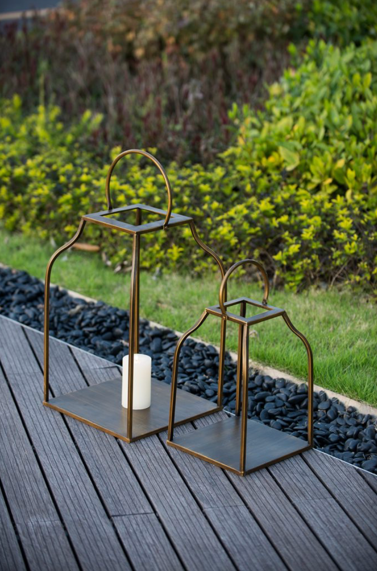 King Cottage Lantern (2 Sizes)