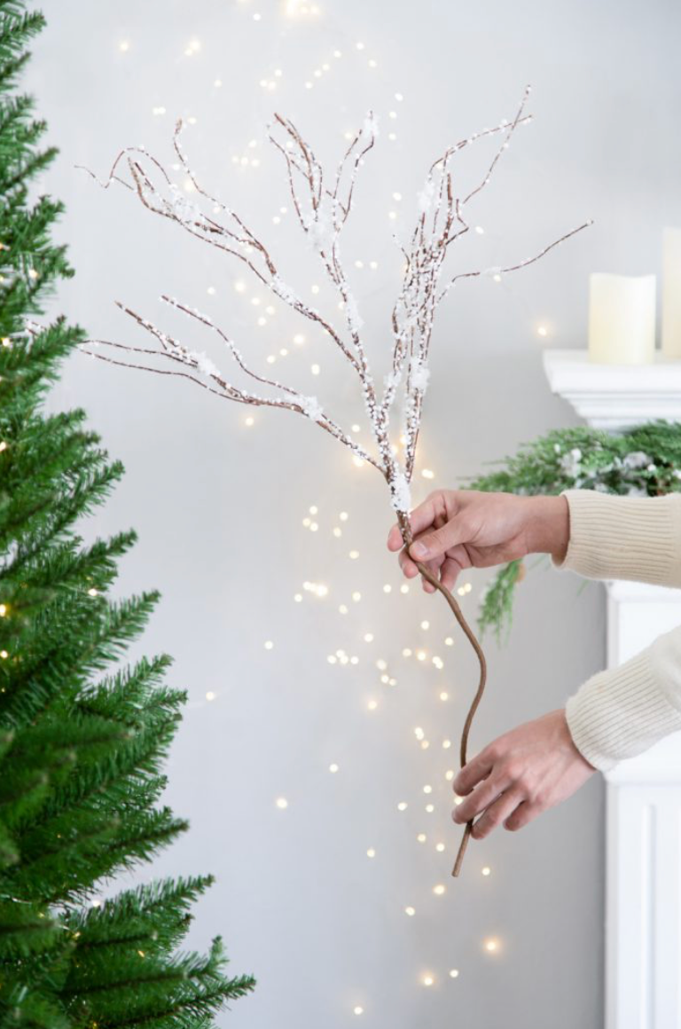 34" Snowy Berry/Twig Spray