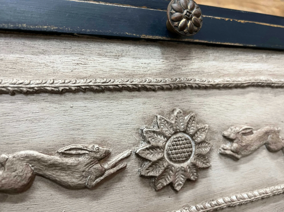 Primitive 6x10 IOD Mould by Iron Orchid Designs