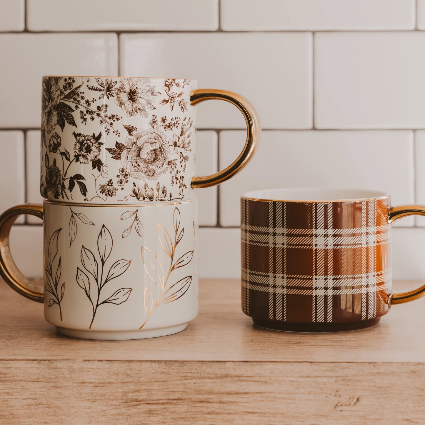 Brown Plaid Coffee Mug w/ Gold Handle 14 oz