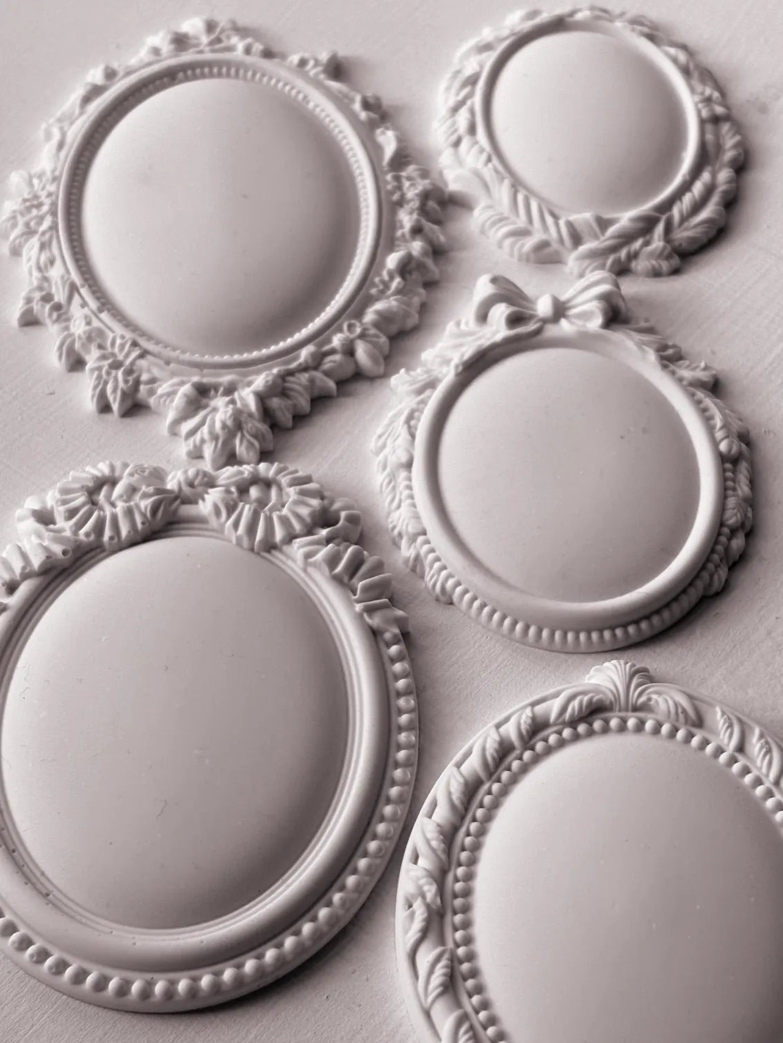 Vintage Brooches 6x10 IOD Mould by Iron Orchid Designs