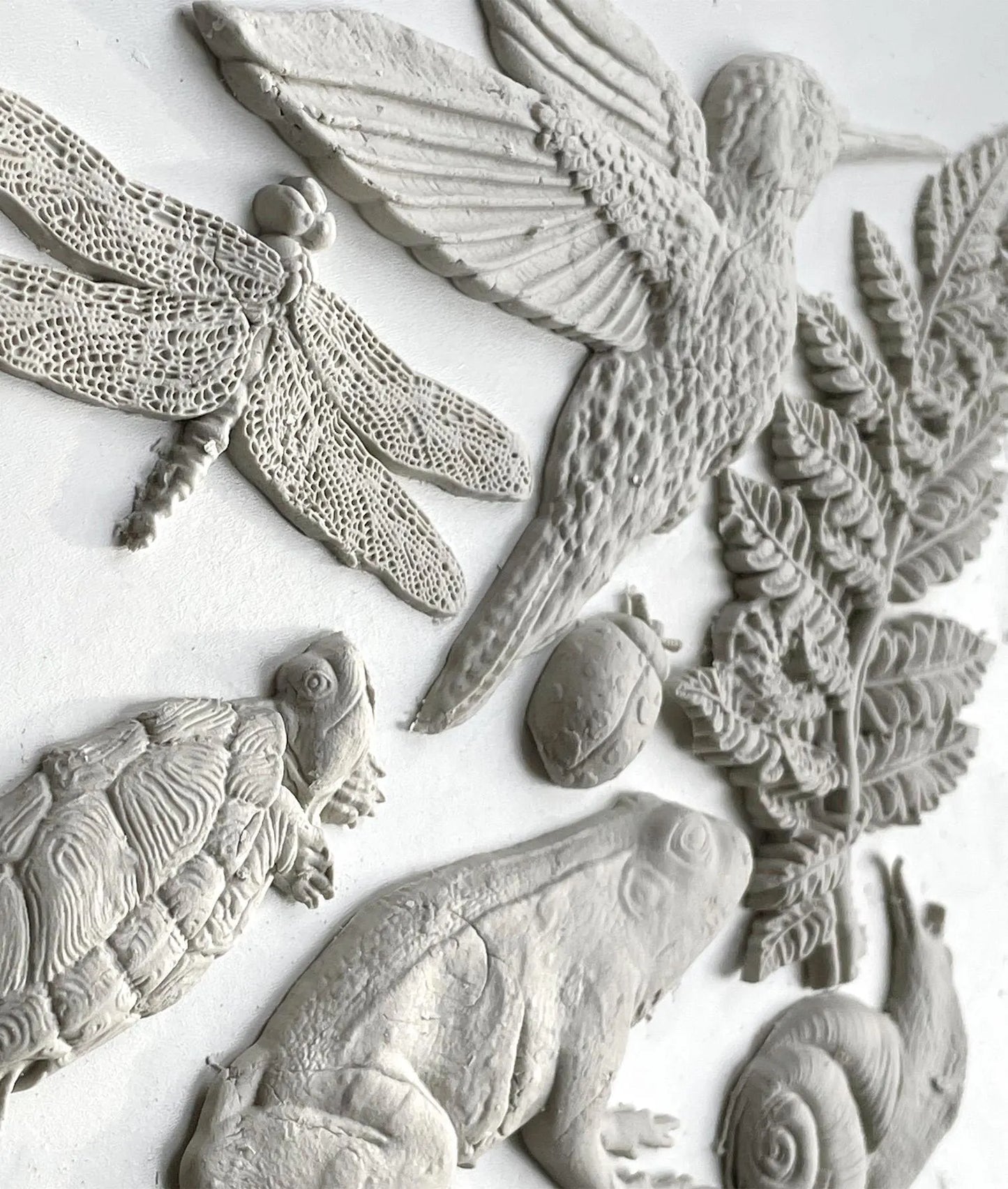 Dewdrop Pond 6x10 IOD Mould by Iron Orchid Designs