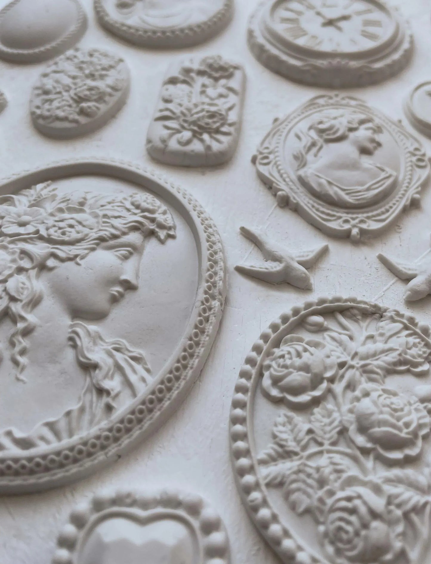 Cameos 6x10 IOD Mould by Iron Orchid Designs