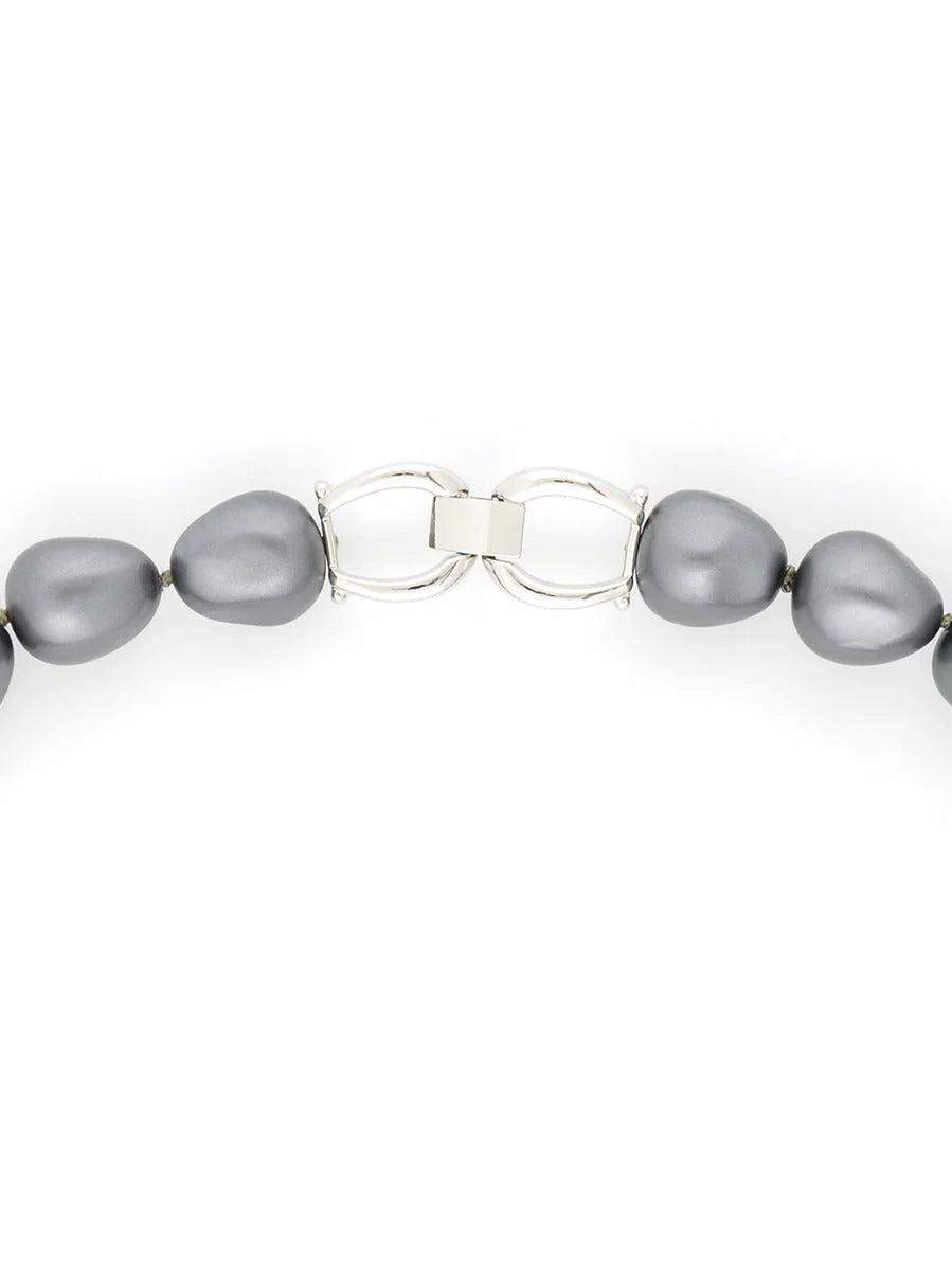 Classically Chic Pearl Strand Necklace - Grey