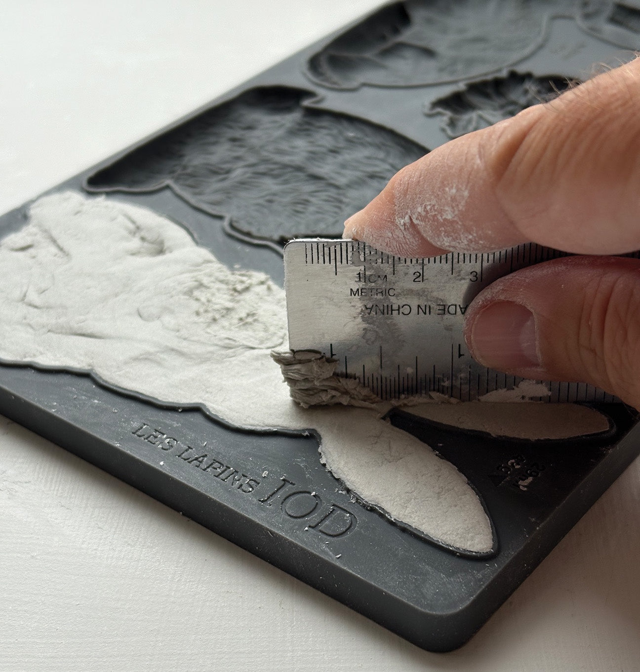 Les Lapins 6x10 IOD Mould by Iron Orchid Designs