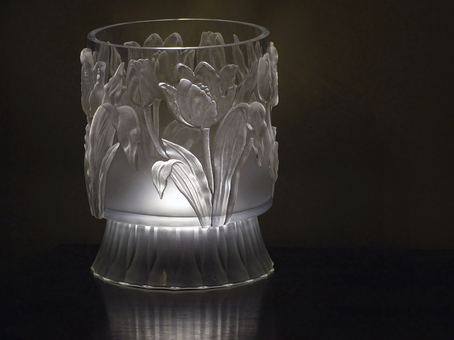 Tulips 6x10 IOD Mould by Iron Orchid Designs