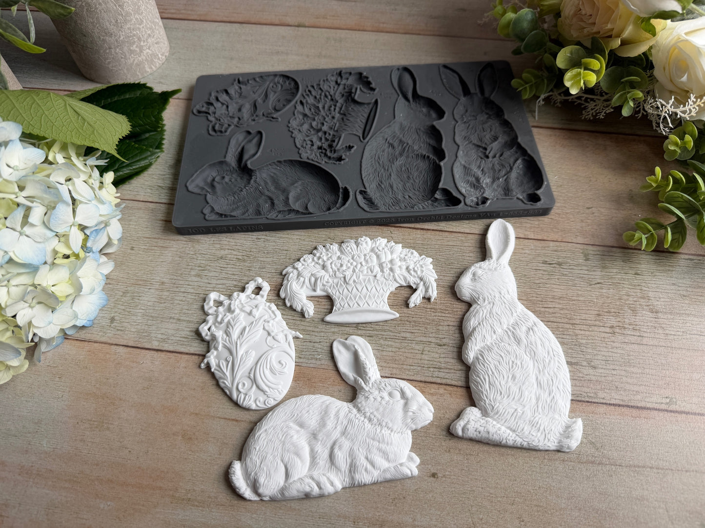 Les Lapins 6x10 IOD Mould by Iron Orchid Designs